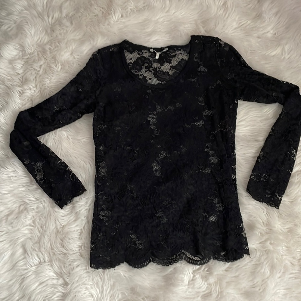 Pullover top